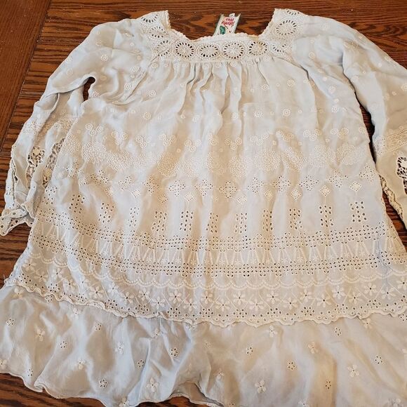 Johnny Was grey eyelet peasant blouse size XS - Picture 3 of 4